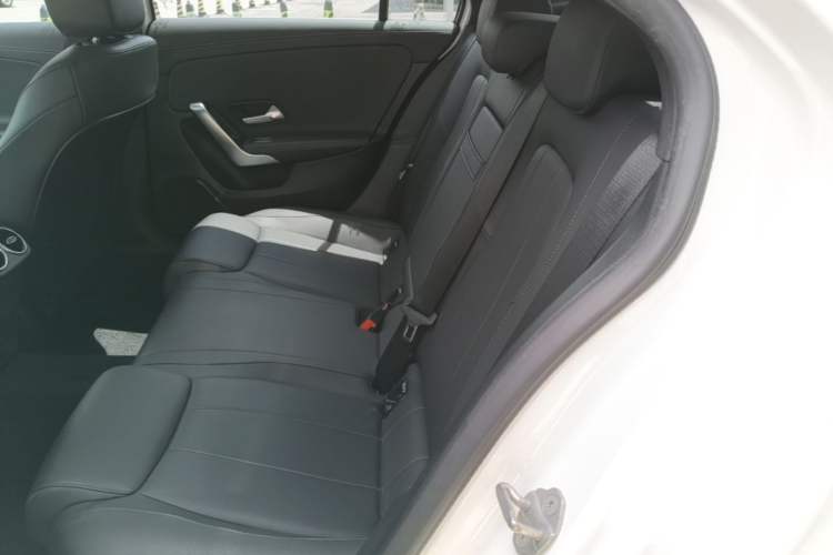 Used Mercedes-Benz A-Class 2022 Restyled A 200 L Sport Sedan Fashion Version Left Rear Seat