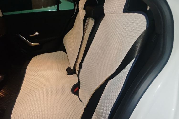 Used Mercedes-Benz A-Class 2022 Revised Version A 200 L Sport Sedan Fashionable Style Left Rear Seat