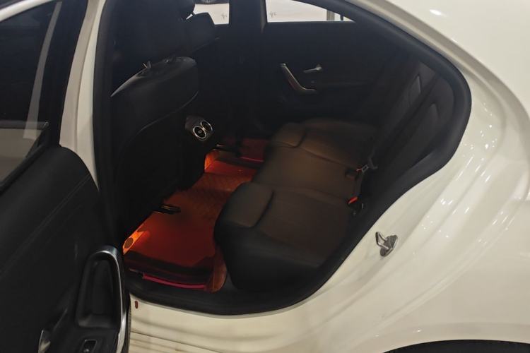 Used Mercedes-Benz A-Class 2022 Restyled A 200 L Sport Sedan Fashion Version Left Rear Seat