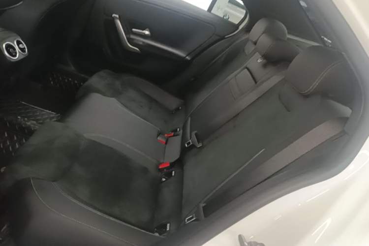 Used Mercedes-Benz A-Class 2022 Second Facelift A 200 L Sport Sedan Fashion Version Left Rear Seat