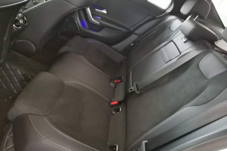 Used Mercedes-Benz A-Class 2022 Revised Version A 200 L Sport Sedan Fashionable Style Left Rear Seat