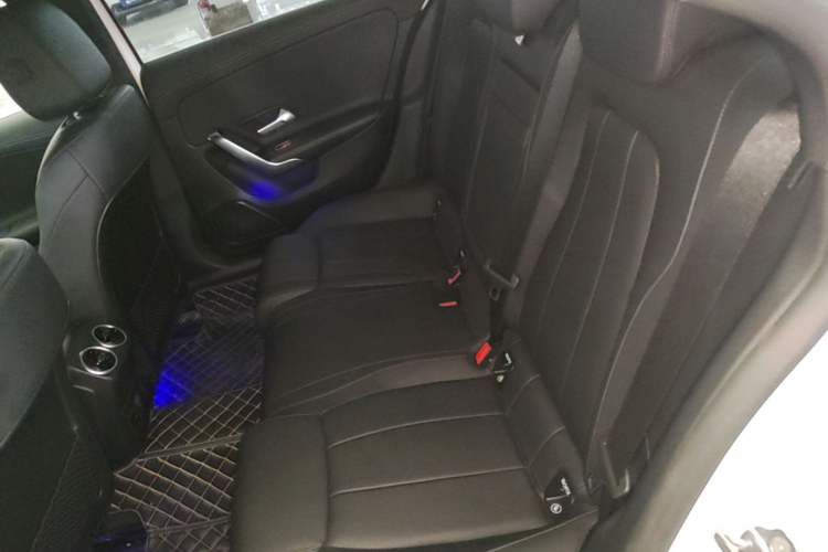 Used Mercedes-Benz A-Class 2022 Restyled A 200 L Sport Sedan Fashion Version Left Rear Seat