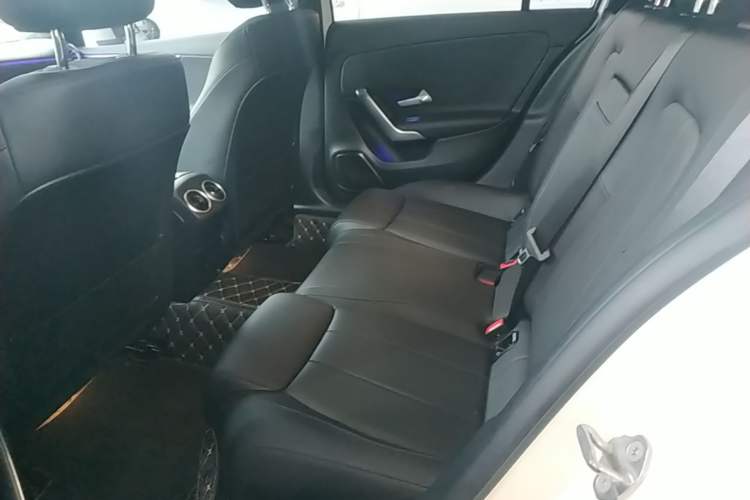 Used Mercedes-Benz A-Class 2022 Second Facelift A 200 L Sport Sedan Fashion Version Left Rear Seat