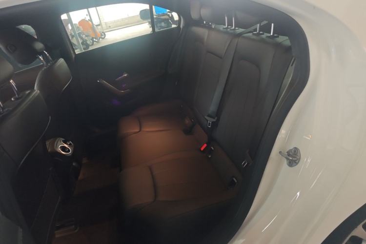 Used Mercedes-Benz A-Class 2022 Restyled A 200 L Sport Sedan Fashion Version Left Rear Seat