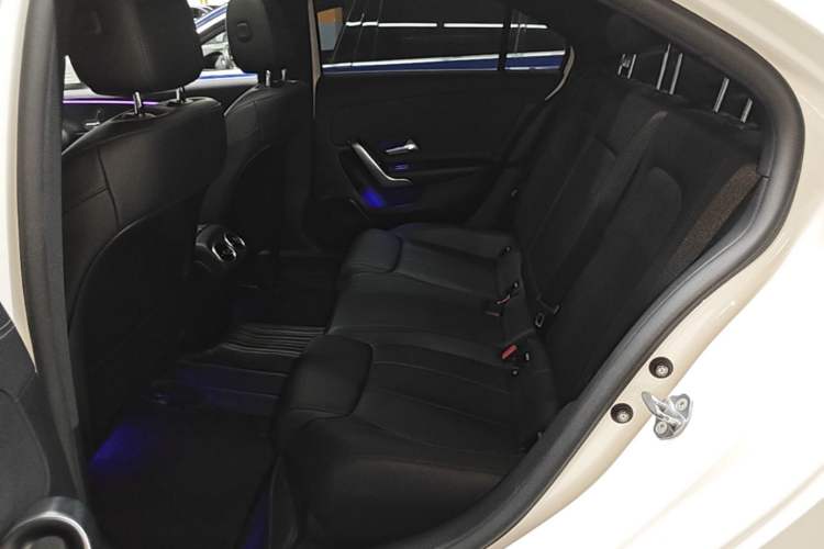 Used Mercedes-Benz A-Class 2022 Restyled A 200 L Sport Sedan Fashion Version Left Rear Seat