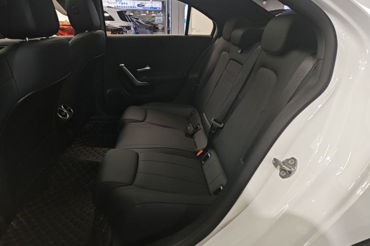 Used Mercedes-Benz A-Class 2022 Restyled A 200 L Sport Sedan Fashion Version Left Rear Seat