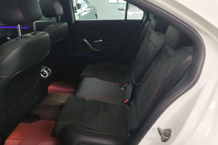 Used Mercedes-Benz A-Class 2022 Revised Version A 200 L Sport Sedan Fashionable Style Left Rear Seat