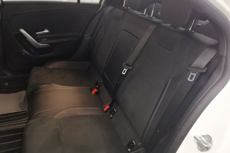 Used Mercedes-Benz A-Class 2022 Revised Version A 200 L Sport Sedan Fashionable Style Left Rear Seat