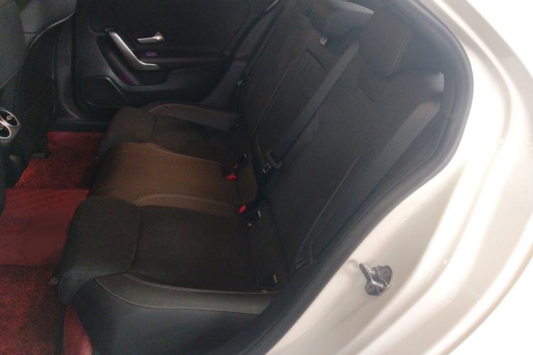 Used Mercedes-Benz A-Class 2022 Revised Version A 200 L Sport Sedan Fashionable Style Left Rear Seat