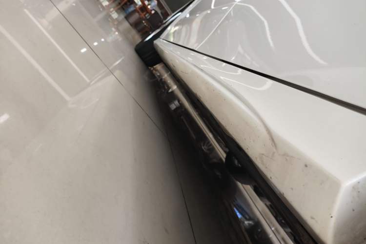 Used Mercedes-Benz A-Class 2022 Restyled A 200 L Sport Sedan Fashion Version Left Side Sill