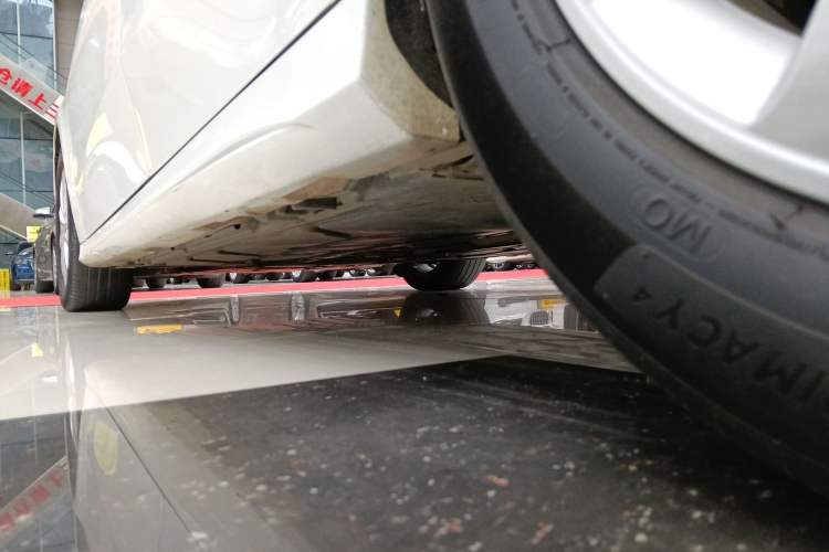 Used Mercedes-Benz A-Class 2022 Restyled A 200 L Sport Sedan Fashion Version Left Side Sill