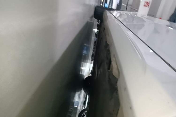Used Mercedes-Benz A-Class 2022 Second Facelift A 200 L Sport Sedan Fashion Version Left Side Sill