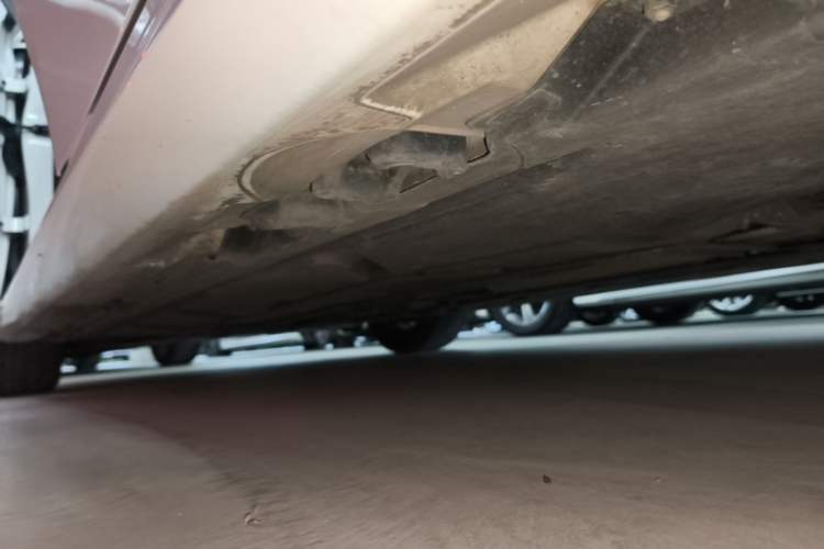 Used Mercedes-Benz A-Class 2022 Revised Version A 200 L Sport Sedan Fashionable Style Left Side Sill