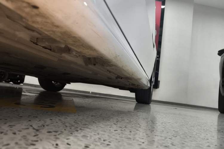 Used Mercedes-Benz A-Class 2022 Restyled A 200 L Sport Sedan Fashion Version Left Side Sill