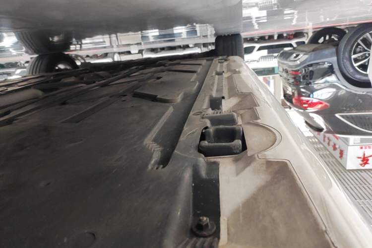 Used Mercedes-Benz A-Class 2022 Restyled A 200 L Sport Sedan Fashion Version Left Side Sill