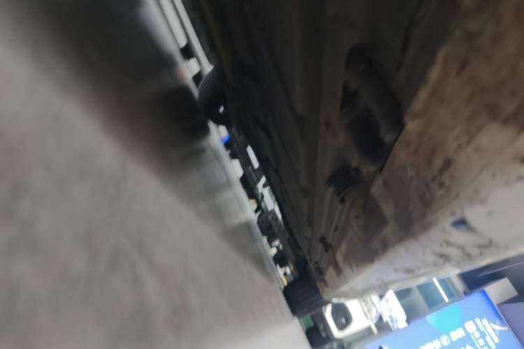 Used Mercedes-Benz A-Class 2022 Second Facelift A 200 L Sport Sedan Fashion Version Left Side Sill