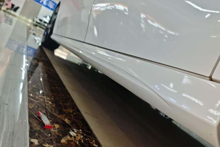 Used Mercedes-Benz A-Class 2022 Second Facelift A 200 L Sport Sedan Fashion Version Left Side Sill