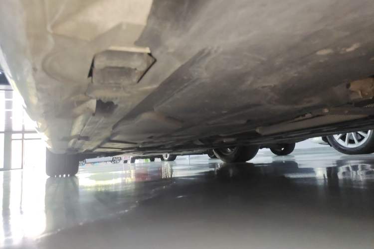 Used Mercedes-Benz A-Class 2022 Restyled A 200 L Sport Sedan Fashion Version Left Side Sill