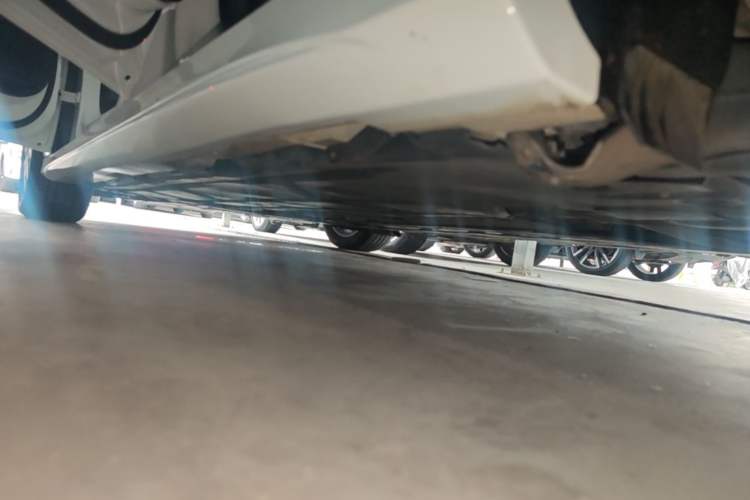 Used Mercedes-Benz A-Class 2022 Restyled A 200 L Sport Sedan Fashion Version Left Side Sill