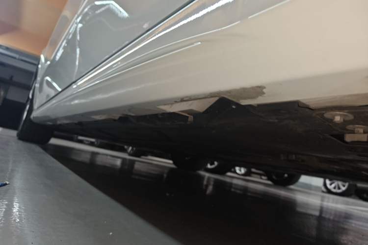 Used Mercedes-Benz A-Class 2022 A 200 L Sport Sedan Fashion Model Left Side Sill