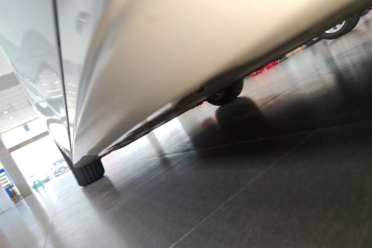 Used Mercedes-Benz A-Class 2022 Restyled A 200 L Sport Sedan Fashion Version Left Side Sill