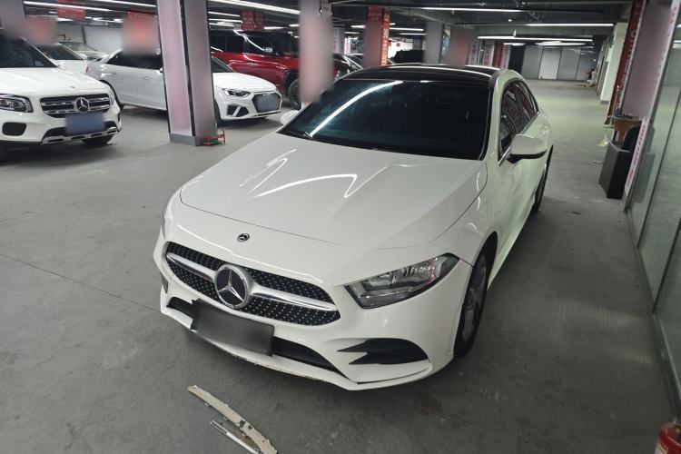 Ojetý Mercedes-Benz A-Class 2022 Restyled A 180 L Sport Sedan Guazi used car, China used car export, Used car for sale, Used  cars, Cheapest cars for sale