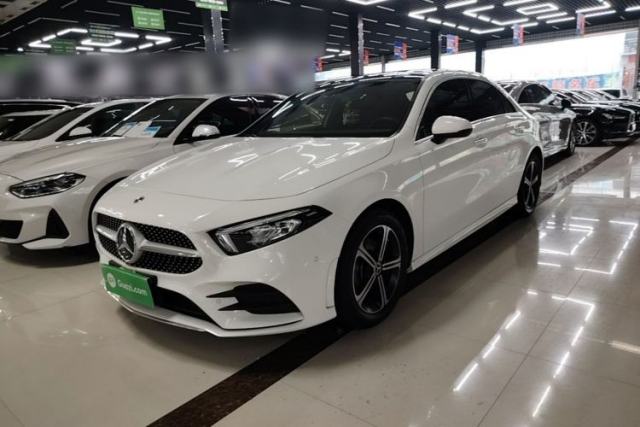 Used Mercedes-Benz A-Class 2022 Revised Version A 200 L Sport Sedan Fashionable Style