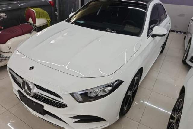 Used Mercedes-Benz A-Class 2022 Revised Version A 200 L Sport Sedan Fashionable Style