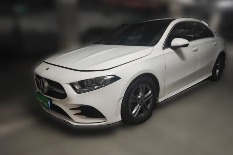 Used Mercedes-Benz A-Class 2022 Restyled A 180 L Sport Sedan Guazi used car, China used car export, Used car for sale, Used cars, Cheapest cars for sale