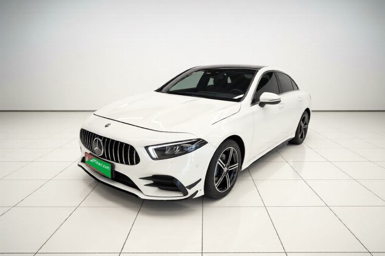 Ojetý Mercedes-Benz A-Class 2022 Revised Version A 200 L Sport Sedan Fashionable Style Guazi used car, China used car export, Used car for sale, Used  cars, Cheapest cars for sale