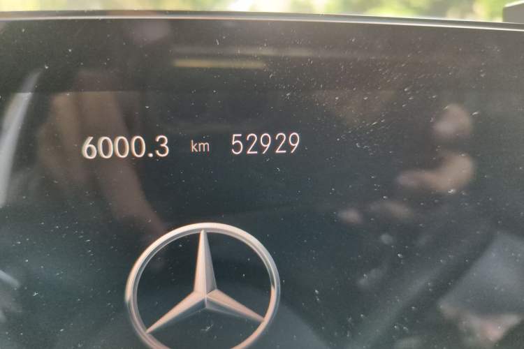 Used Mercedes-Benz A-Class 2022 Restyled A 200 L Sport Sedan Fashion Version Odometer Close Up
