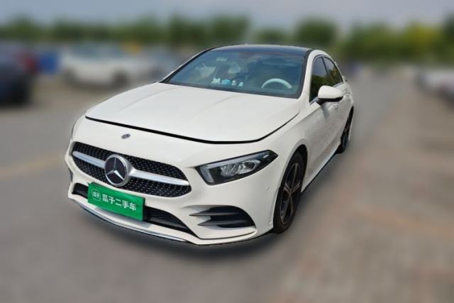 Used Mercedes-Benz A-Class 2022 Revised Version A 200 L Sport Sedan Fashionable Style