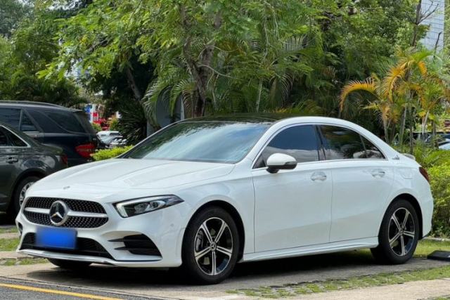 Used Mercedes-Benz A-Class 2022 Revised Version A 200 L Sport Sedan Fashionable Style