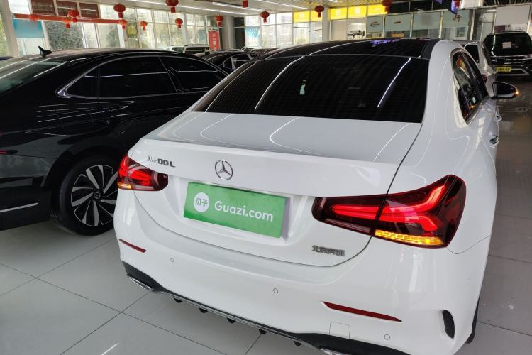Used Mercedes-Benz A-Class 2022 Revised Version A 200 L Sport Sedan Fashionable Style Rear