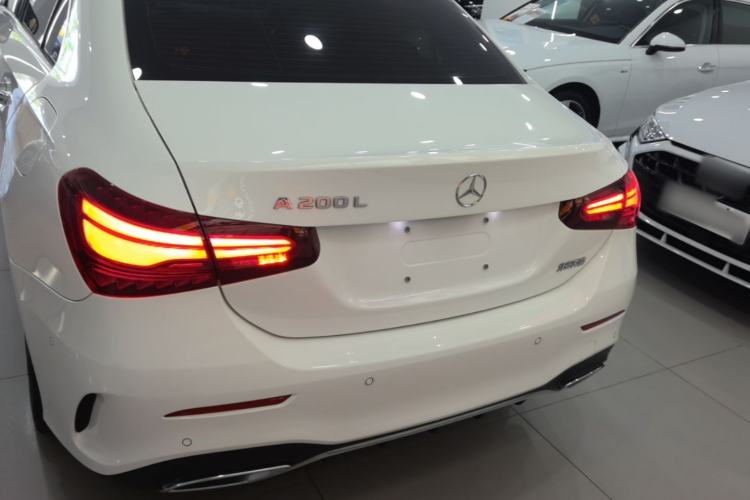 Used Mercedes-Benz A-Class 2022 Revised Version A 200 L Sport Sedan Fashionable Style Rear