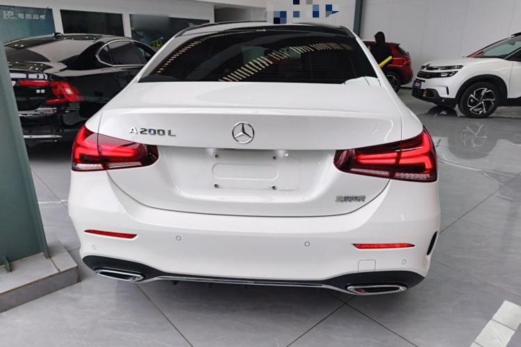 Used Mercedes-Benz A-Class 2022 Revised Version A 200 L Sport Sedan Fashionable Style Rear