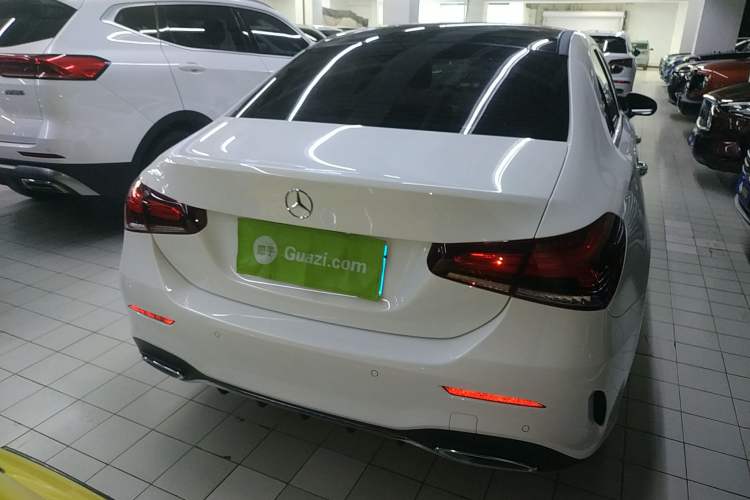 Used Mercedes-Benz A-Class 2022 Revised Version A 200 L Sport Sedan Fashionable Style Rear