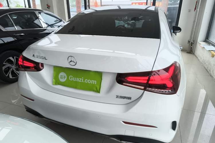 Used Mercedes-Benz A-Class 2022 Revised Version A 200 L Sport Sedan Fashionable Style Rear