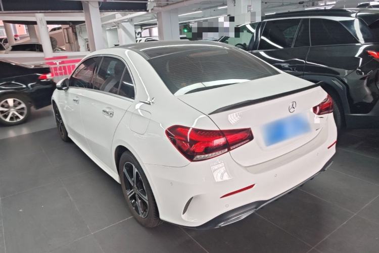 Used Mercedes-Benz A-Class 2022 Revised Version A 200 L Sport Sedan Fashionable Style Rear Left 45 Deg