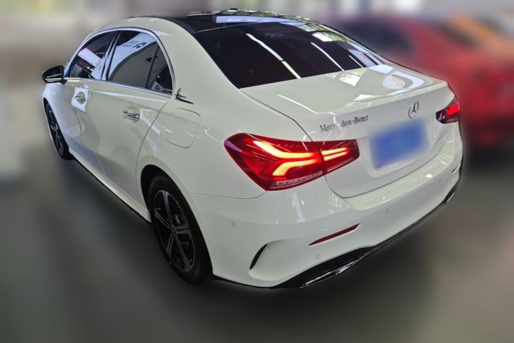 Used Mercedes-Benz A-Class 2022 Revised Version A 200 L Sport Sedan Fashionable Style Rear Left 45 Deg