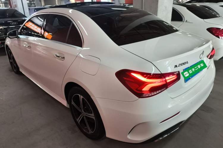 Used Mercedes-Benz A-Class 2022 Revised Version A 200 L Sport Sedan Fashionable Style Rear Left 45 Deg
