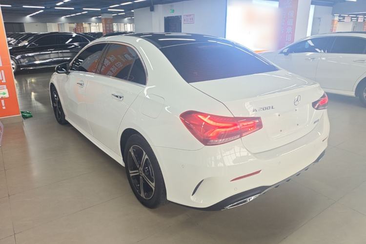 Used Mercedes-Benz A-Class 2022 Revised Version A 200 L Sport Sedan Fashionable Style Rear Left 45 Deg