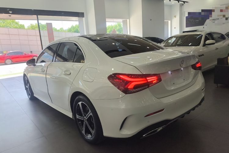 Used Mercedes-Benz A-Class 2022 Revised Version A 200 L Sport Sedan Fashionable Style Rear Left 45 Deg