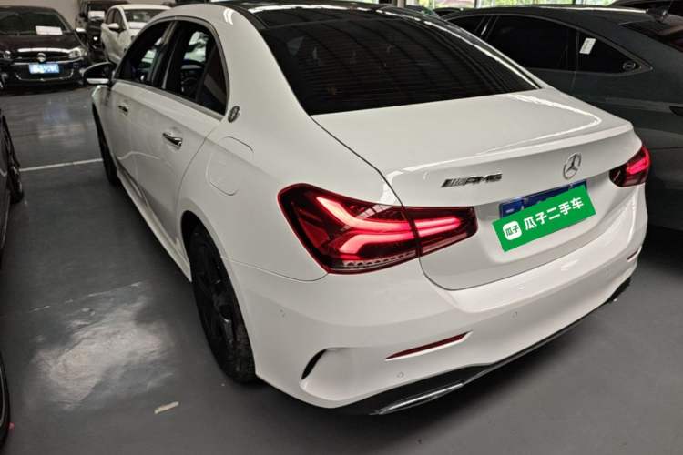 Used Mercedes-Benz A-Class 2022 Revised Version A 200 L Sport Sedan Fashionable Style Rear Left 45 Deg