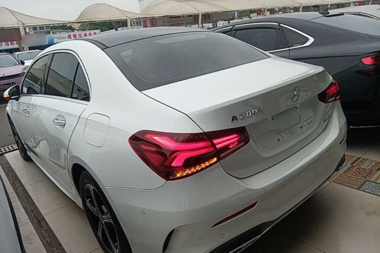 Used Mercedes-Benz A-Class 2022 Revised Version A 200 L Sport Sedan Fashionable Style Rear Left 45 Deg