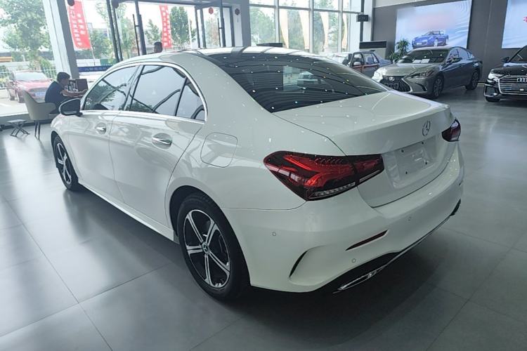 Used Mercedes-Benz A-Class 2022 Revised Version A 200 L Sport Sedan Fashionable Style Rear Left 45 Deg