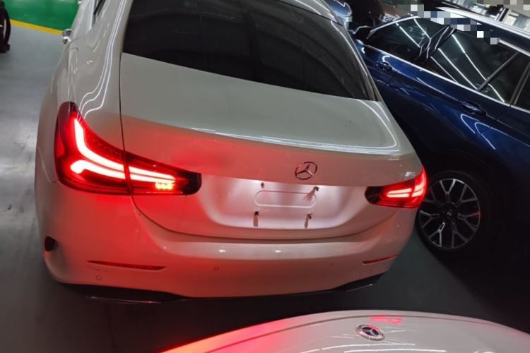 Used Mercedes-Benz A-Class 2022 Revised Version A 200 L Sport Sedan Fashionable Style Rear