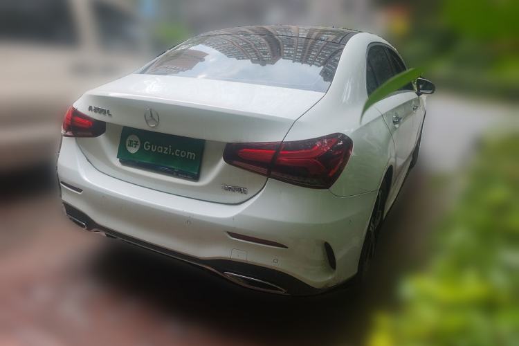 Used Mercedes-Benz A-Class 2022 Revised Version A 200 L Sport Sedan Fashionable Style Rear Right 45 Deg