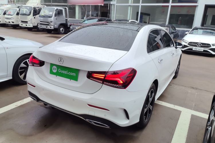Used Mercedes-Benz A-Class 2022 Revised Version A 200 L Sport Sedan Fashionable Style Rear Right 45 Deg