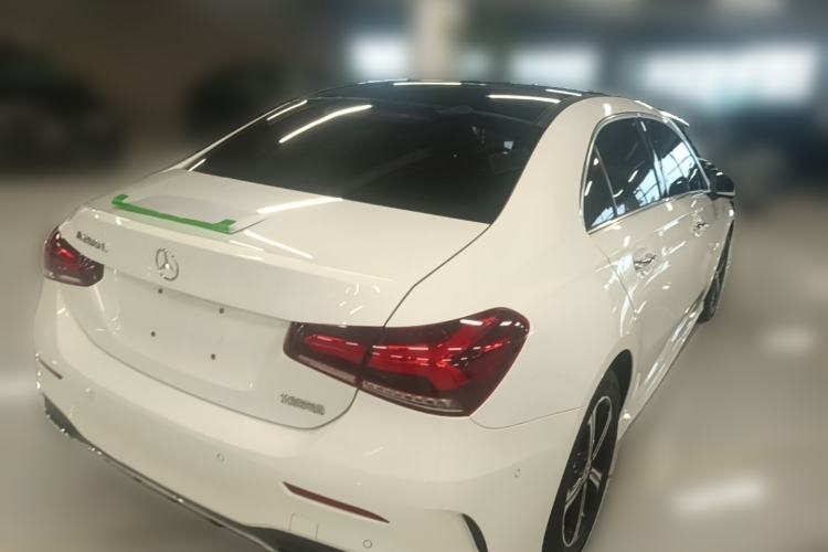Used Mercedes-Benz A-Class 2022 Revised Version A 200 L Sport Sedan Fashionable Style Rear Right 45 Deg